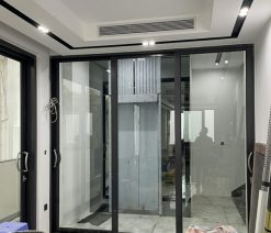 Làm vách ngăn nhôm kính Xingfa Bình Dương