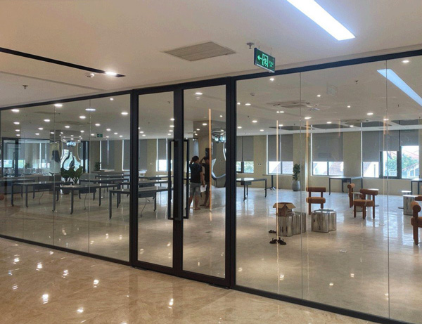 Thi công nội thất quảng cáo Bình Dương