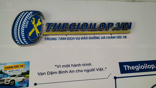 bảng hiệu trung tâm bảo dưỡng xe