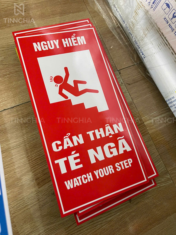 BẢNG ALU DÁN DECAL CẢNH BÁO AN TOÀN TẠI BÌNH DƯƠNG