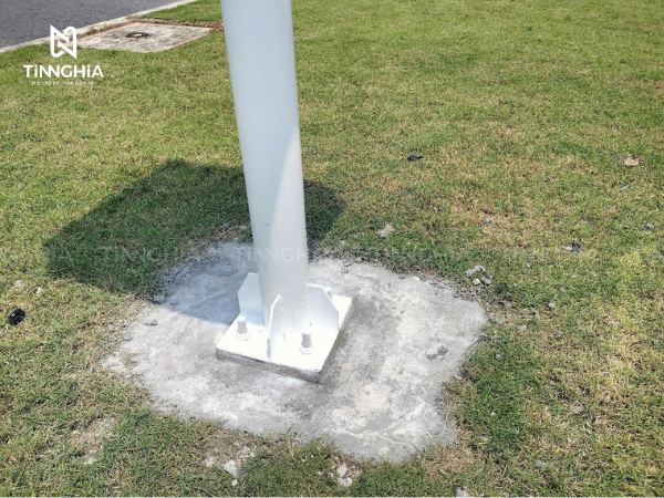 Trụ biển báo tốc độ và quy định giao thông