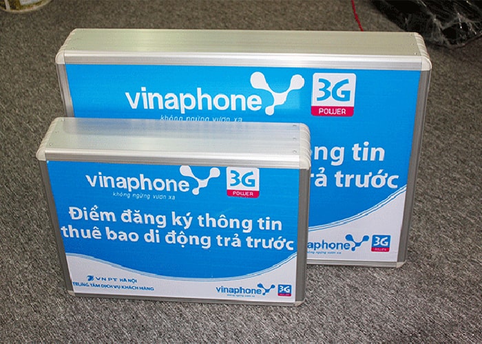 HỘP ĐÈN MICA DÁN DECAL