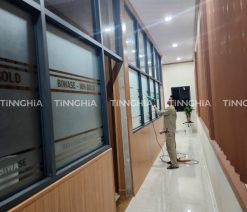 Decal Mờ dán kính