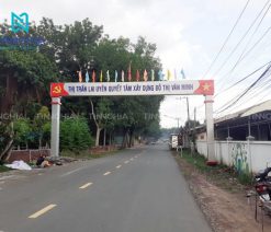 Làm cổng chào ốp mặt Alu chữ mica