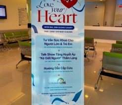 Sự khác biệt giữa in UV và in thường trong làm biển quảng cáo