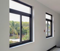 Làm nhôm kính xingfa dĩ an