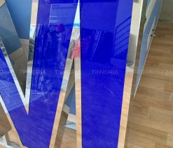 Làm chữ mica dán tường đẹp cho công ty, văn phòng