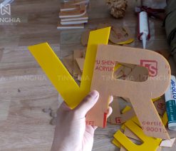 Bảng hiệu mica chữ nổi đẹp