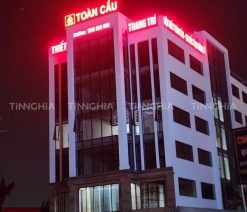 Cách Làm Cho Bảng Hiệu Thu Hút Nhiều Khách Hàng Hơn