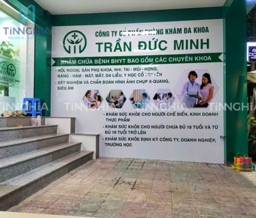 Làm bảng hiệu mica Bình Dương