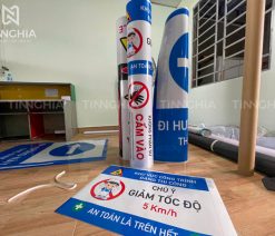 Làm biển báo thi công Bình Dương