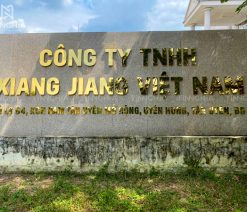 Bảng hiệu chữ nổi inox vàng