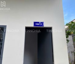 làm biển hiệu mica Bàu Bàng