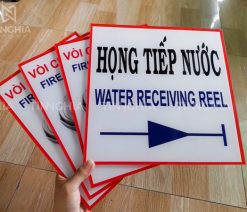 Làm biển mica Bình Dương