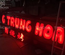 Làm bảng hiệu mica Bình Dương