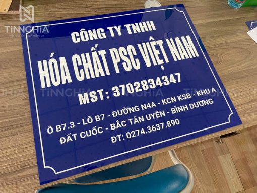 Bảng hiệu mica Bến Cát