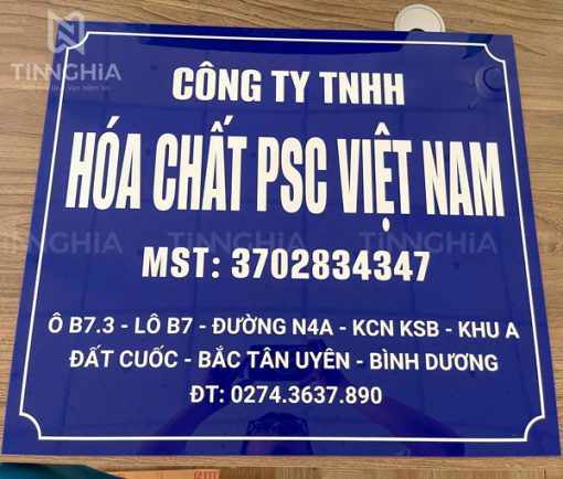 Bảng hiệu mica Bến Cát