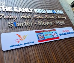 Vách ngăn nhựa giả gỗ Thủ Dầu Một