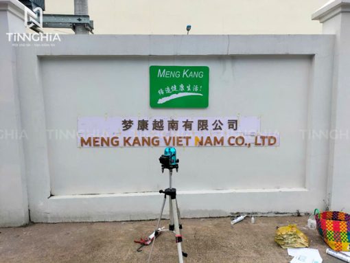 Làm chữ mica dán tường đẹp cho công ty, văn phòng