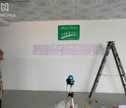 Làm chữ mica dán tường đẹp cho công ty, văn phòng