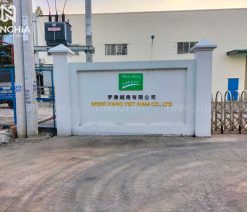 Làm chữ mica dán tường đẹp cho công ty, văn phòng