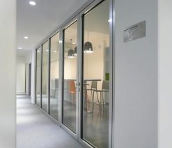 Cách Chọn Đơn Vị Thi Công Nhôm Kính Uy Tín