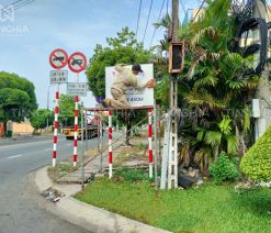 Bảng hiệu tôn Tân Uyên