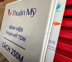 Bảng hiệu tôn Tân Uyên