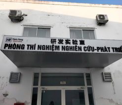 Bảng logo công ty Dĩ An