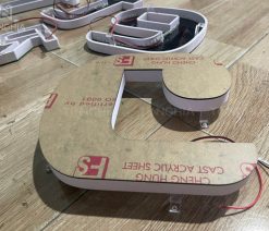 Làm chữ nổi mica led Bến Cát