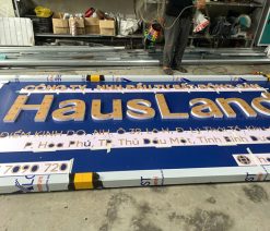 Biển quảng cáo bất động sản bằng alu