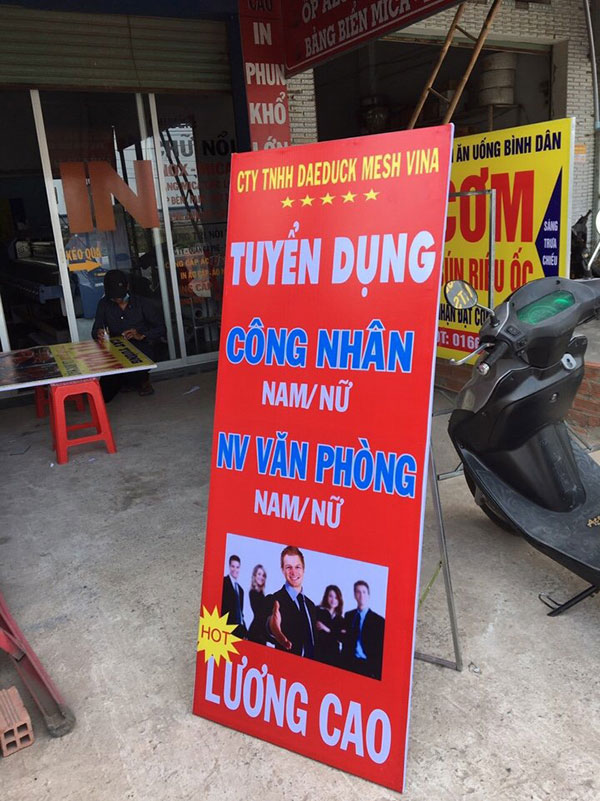 In băng rôn tuyển dụng Bình Dương