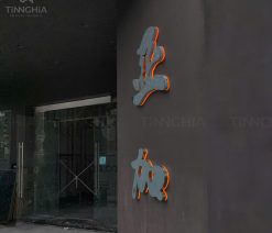 Làm chữ inox bạc xước logo bảng hiệu công ty