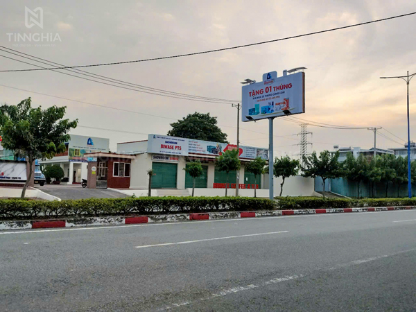 Làm pano ngoài trời công ty Biwase