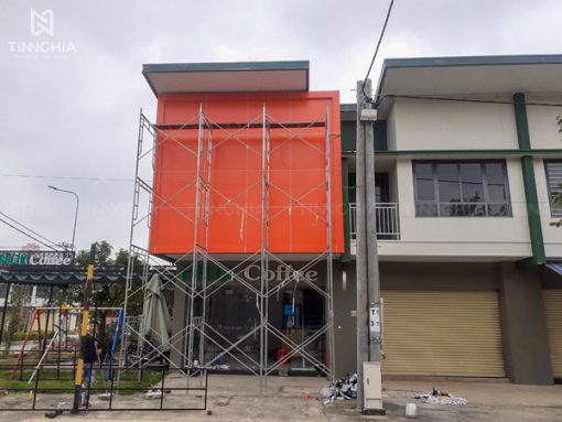 Ốp mặt dựng alu Bến Cát
