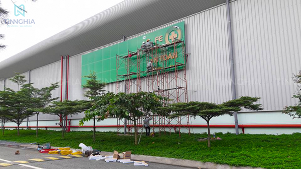 Ốp mặt dựng alu Bến Cát