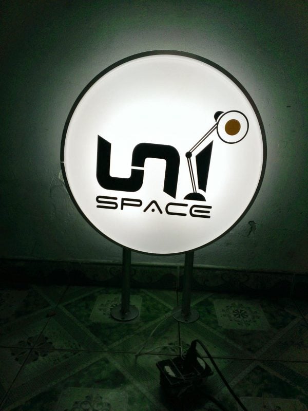 hộp đèn quảng cáo ngoài trời TPHCM