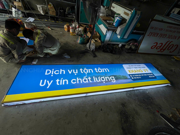 Hộp đèn bạt hiflex Tân Uyên