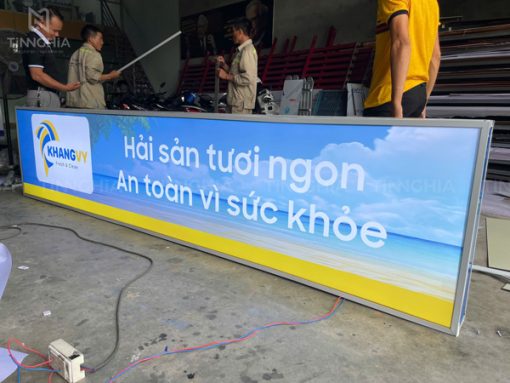 Hộp đèn bạt hiflex Tân Uyên