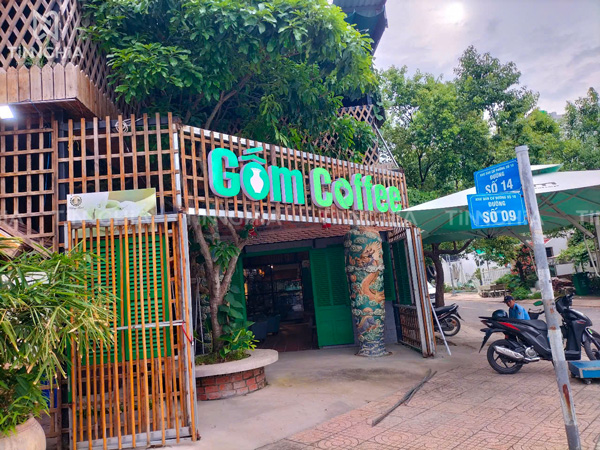 Làm bảng hiệu chữ nổi quán cafe