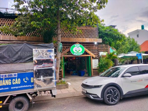 Làm bảng hiệu hộp đèn quán cafe