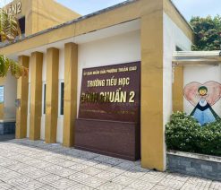 Bảng hiệu trường học chữ nổi inox