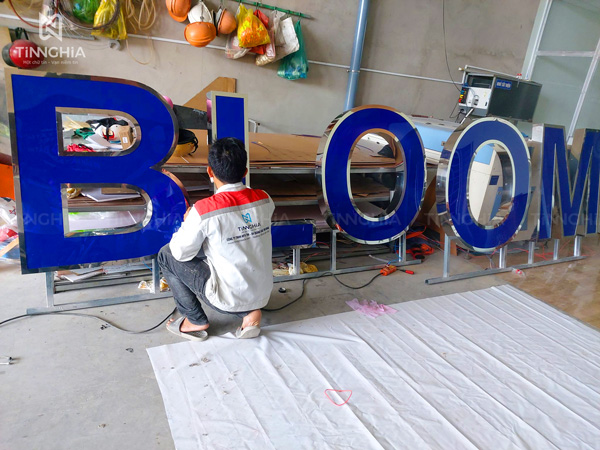 Chữ nổi cổng tòa nhà, cổng chào khu đô thị, khu công nghiệp