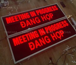 Hộp đèn mica lọng gắn LED âm sáng