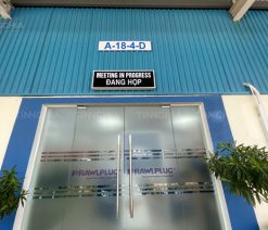 Hộp đèn mica lọng gắn LED âm sáng