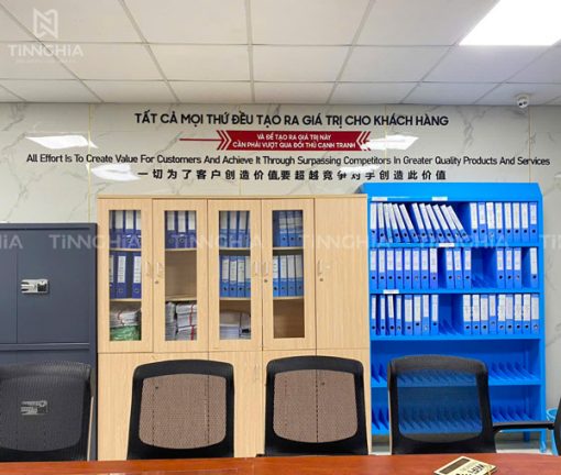 Khẩu hiệu chữ mica dán tường cho văn phòng, nhà xưởng