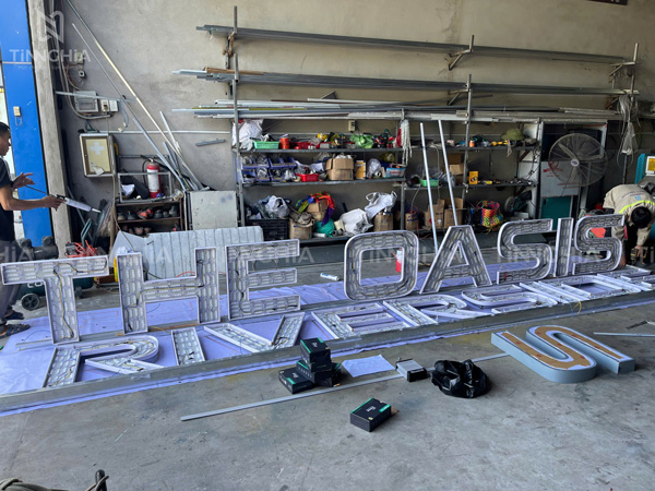 Xưởng Làm Bảng Hiệu TPHCM – Khu Vực Bình Dương Cũ