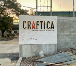 Biển hiệu chữ inox mặt mica tphcm