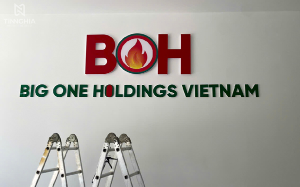 Đặt biển quảng cáo bình dương