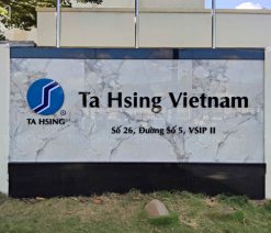 Thi công biển chữ nổi mica